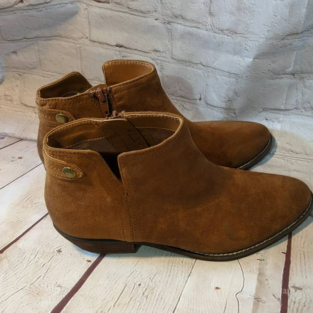 Zodiac‎ Women's Madison Bootie NEW